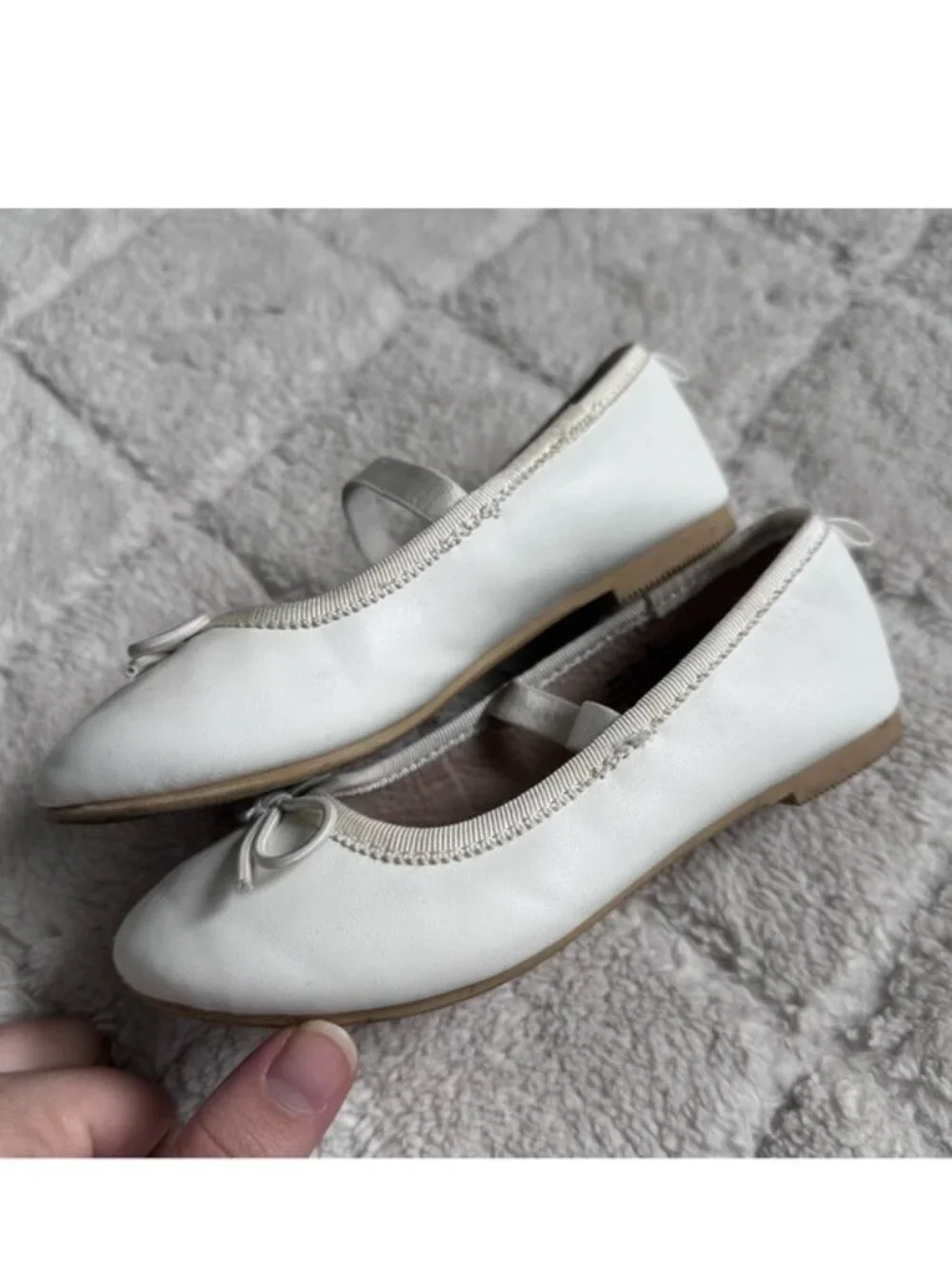 Cat & Jack | White Toddler Nora 2.0 Classic Ballet Flats | Size 9